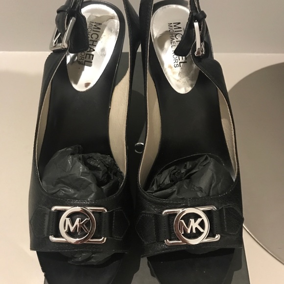 Michael Kors eccellente conditions size 9 - Picture 2 of 7